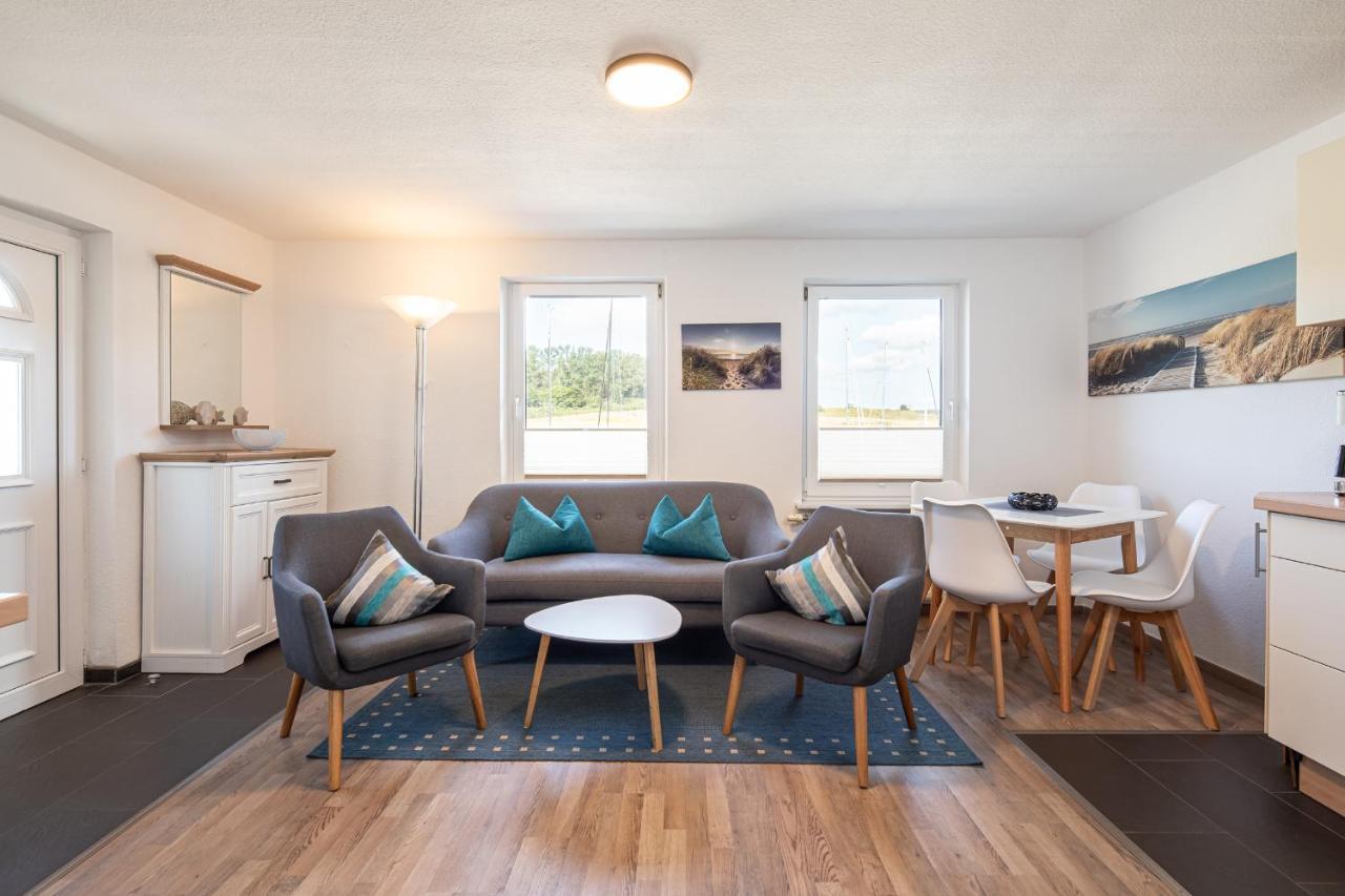 Ferienwohnung 3 Sandstrand Seedorf  エクステリア 写真