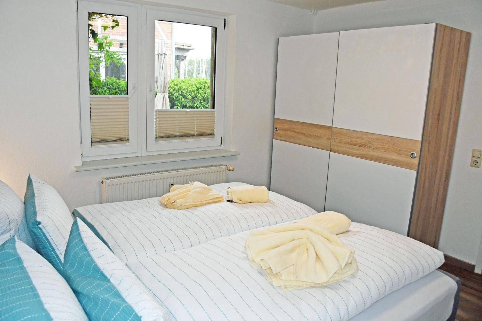 Ferienwohnung 3 Sandstrand Seedorf  エクステリア 写真